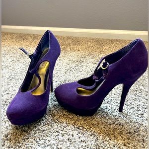 Steve Madden purple pumps